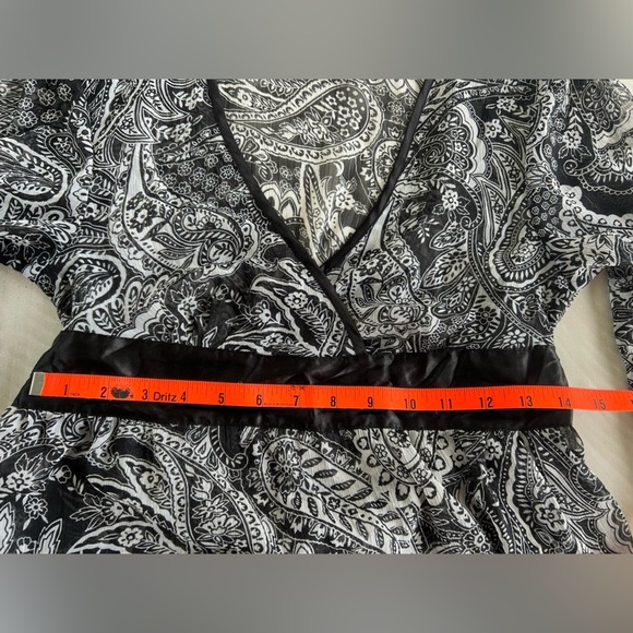 Women’s Vintage Y2K babydoll Whimsygoth black and white shear Top size medium - Picture 6 of 9